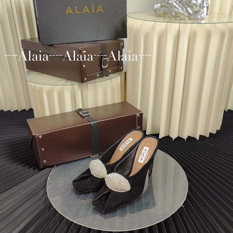 Alaia Sandals